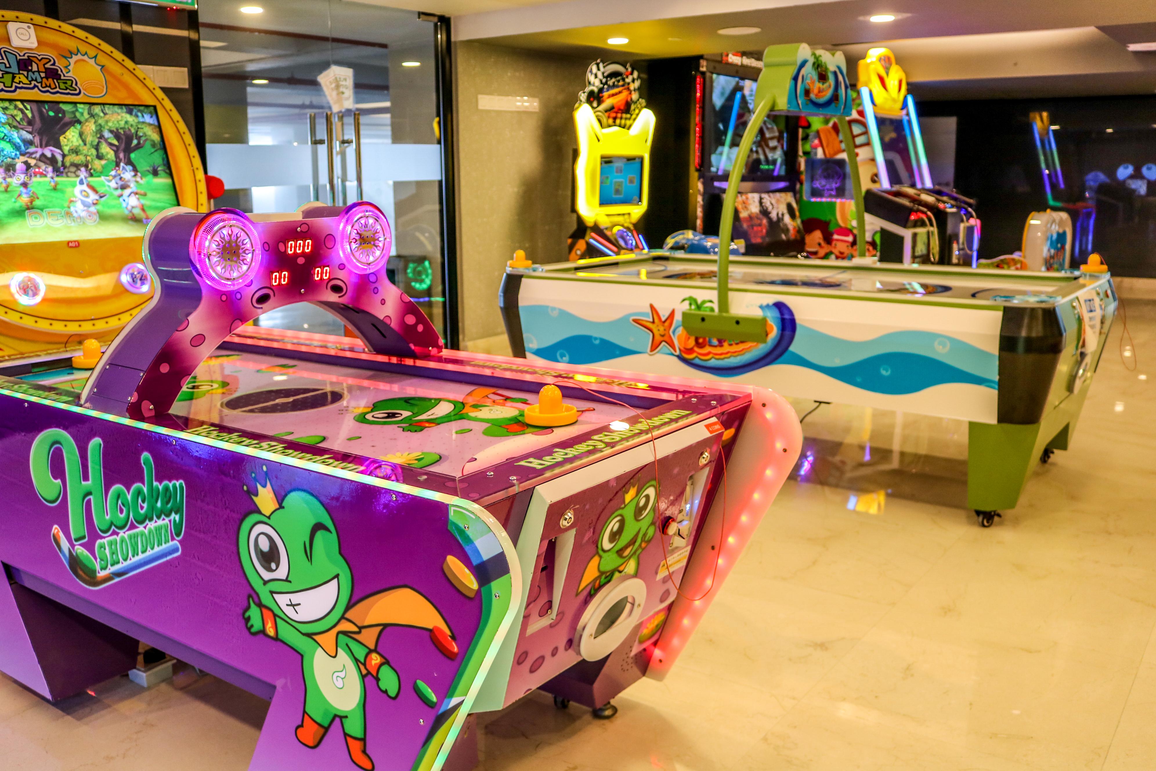 Grand Ion Delemen Hotel Genting Highlands Kültér fotó Air hockey table