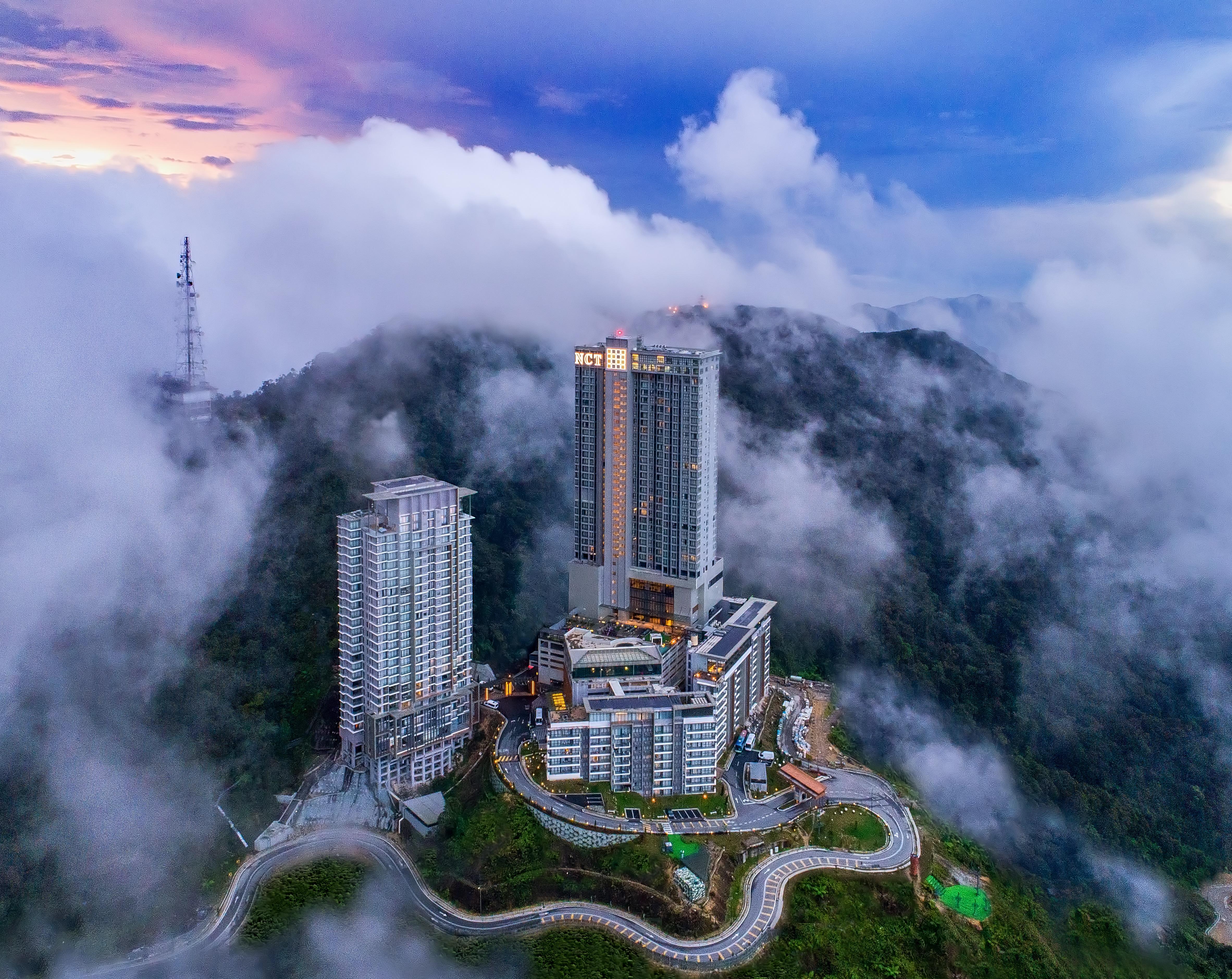Grand Ion Delemen Hotel Genting Highlands Kültér fotó The Peak Residence